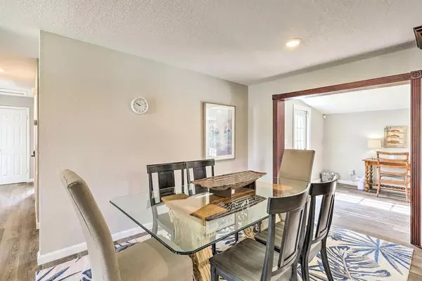 Merritt Island, FL 32952,1293 Fiddler AVE N