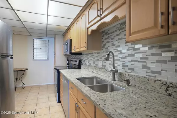 Indian Harbour Beach, FL 32937,520 E Palm Springs BLVD E #311