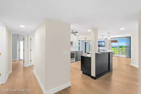 Merritt Island, FL 32953,800 Del Rio WAY #401