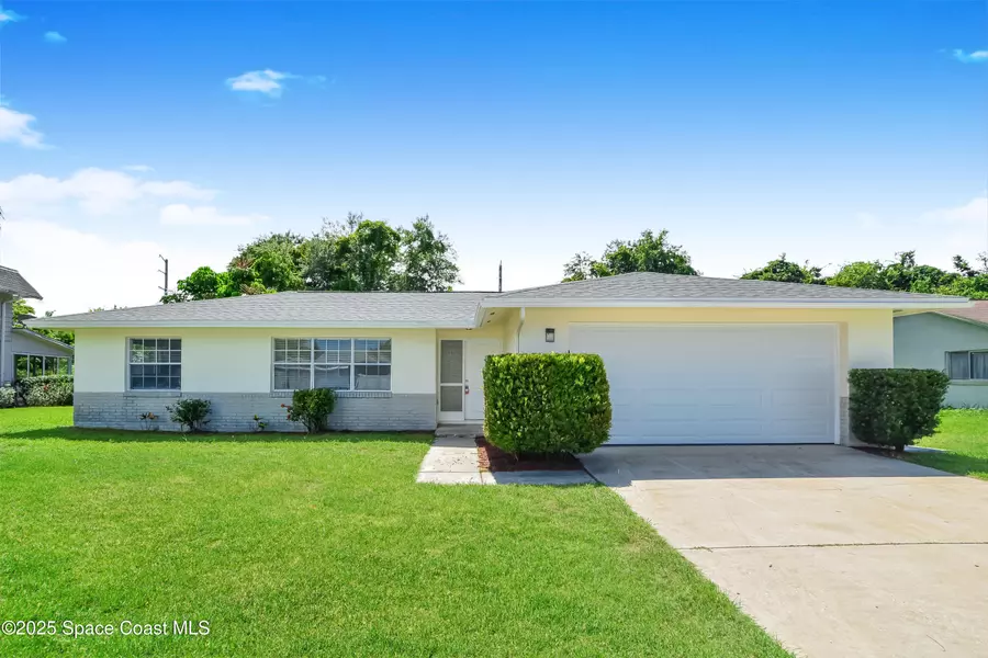 2860 Hancock DR, Titusville, FL 32780