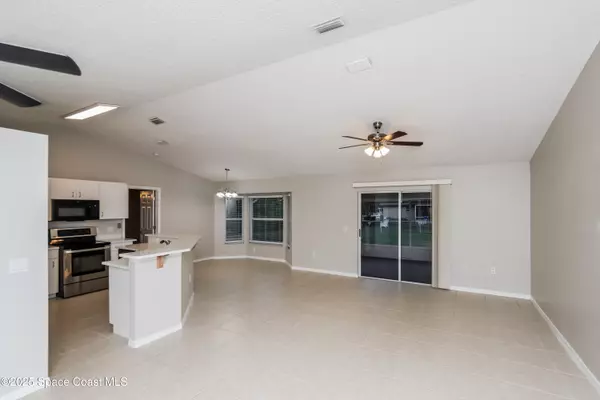 Palm Bay, FL 32907,453 Foxdall AVE NE