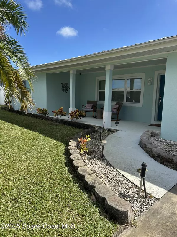 1707 Shore DR, Merritt Island, FL 32952