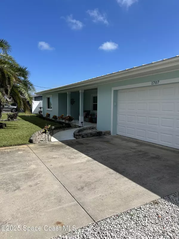 Merritt Island, FL 32952,1707 Shore DR