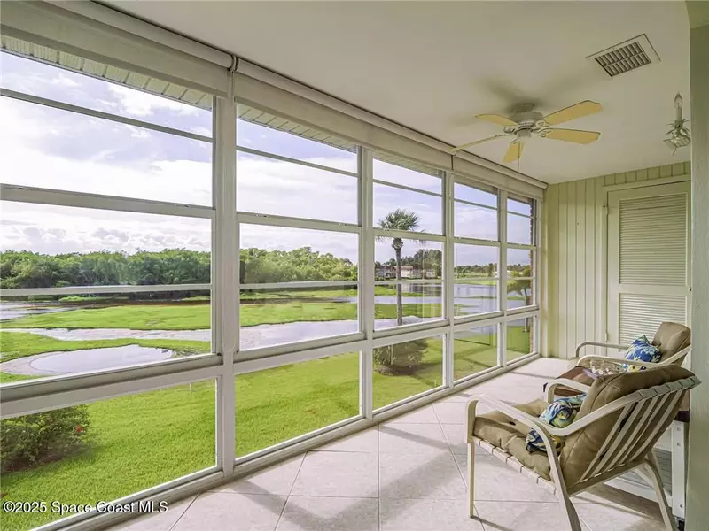 69 Royal Oak CT #207, Vero Beach, FL 32962