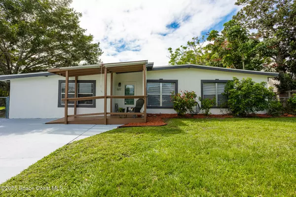 1217 Pinewood DR, Melbourne, FL 32935