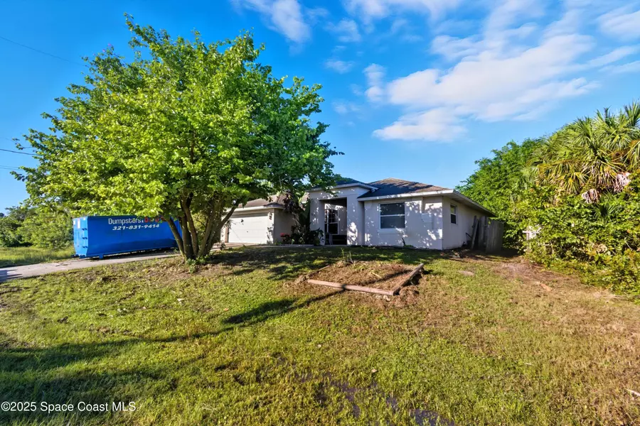 3326 Florala AVE SW, Palm Bay, FL 32908