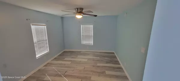 Barefoot Bay, FL 32976,503 Royal Tern DR