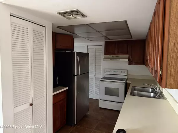 Cape Canaveral, FL 32920,238 Chandler ST #101
