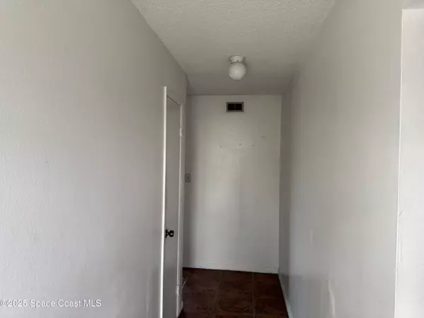 Cape Canaveral, FL 32920,238 Chandler ST #101