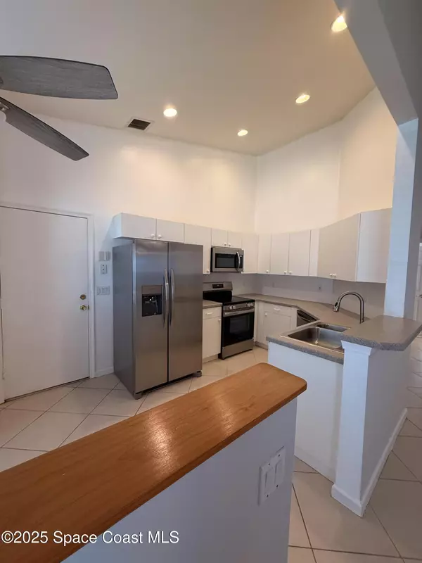 Port St. Lucie, FL 34986,633 NW Whitfield WAY