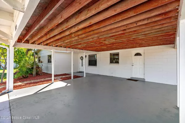 Merritt Island, FL 32952,1375 Crevalle AVE