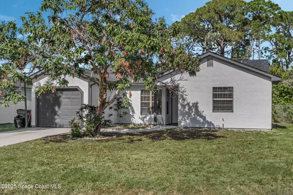 2861 Detached CIR SE, Palm Bay, FL 32909