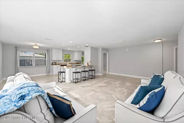 Satellite Beach, FL 32937,620 Jamaica BLVD