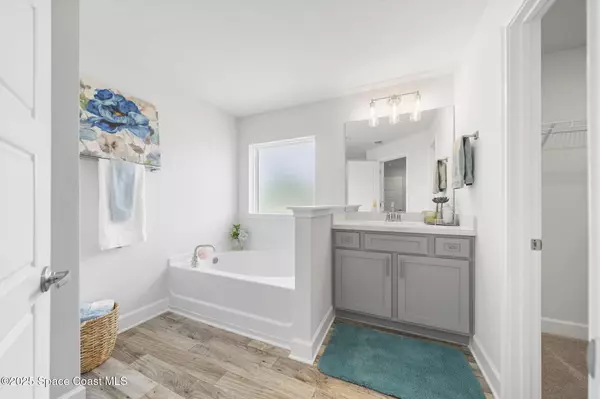 Palm Bay, FL 32907,1761 Monrovia ST NW