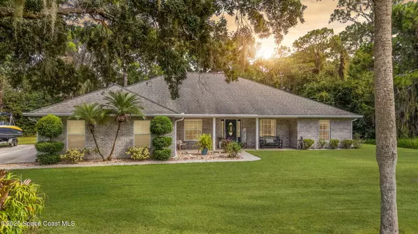 2525 Fawn Lake BLVD, Mims, FL 32754