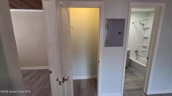 Cocoa Beach, FL 32931,6411 Ridgewood AVE