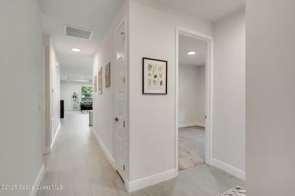 Melbourne Beach, FL 32951,140 Duval ST