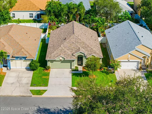 574 Sedgewood CIR, Melbourne, FL 32904