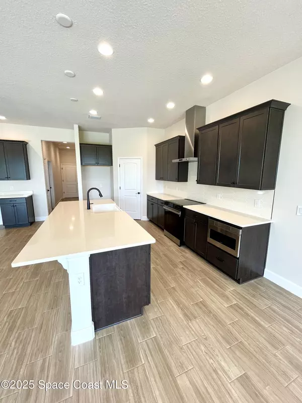 Melbourne, FL 32940,3270 Galeras DR