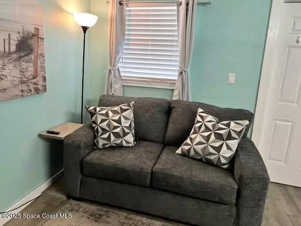 Cape Canaveral, FL 32920,406 Tyler AVE #19