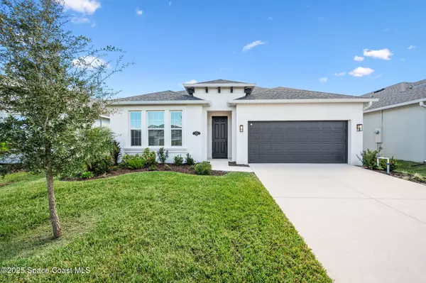 2480 Roygaris ST NW, Palm Bay, FL 32907