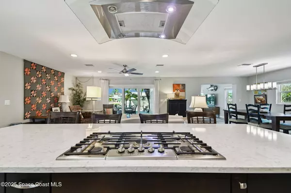 Cocoa Beach, FL 32931,17 Danube River DR