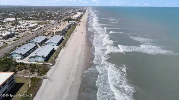 1923 Highway A1a HWY #A3, Indian Harbour Beach, FL 32937