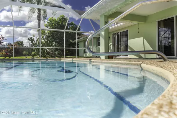 Melbourne, FL 32901,3083 Forest Creek DR