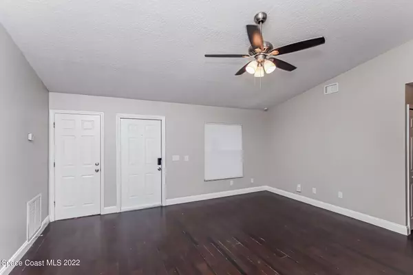 Palm Bay, FL 32909,340 Dunlap AVE SE