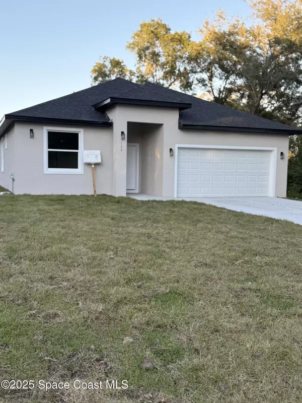 132 Caracas RD, Debary, FL 32713