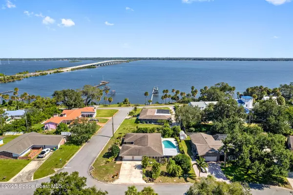 11 Highview DR, Cocoa, FL 32922
