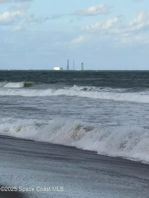 Cocoa Beach, FL 32931,3180 N Atlantic AVE #B206