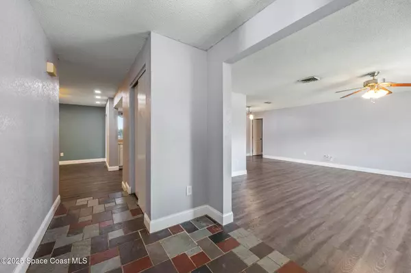 Titusville, FL 32796,2325 Robinswood RD
