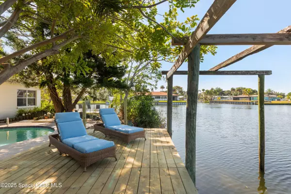 Cocoa Beach, FL 32931,124 Aucila RD