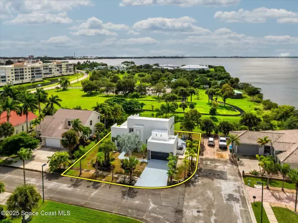 Cape Canaveral, FL 32920,807 W Central BLVD