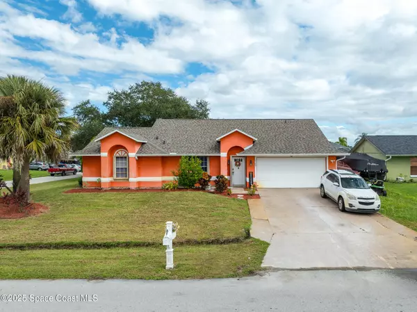 1189 Dusseldorf AVE NW, Palm Bay, FL 32907