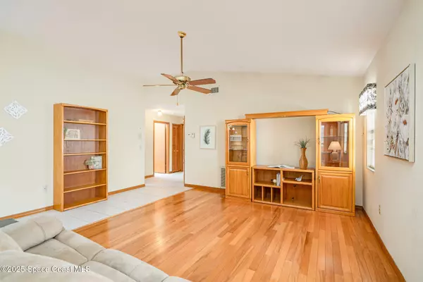 Melbourne, FL 32901,955 S South Fork CIR