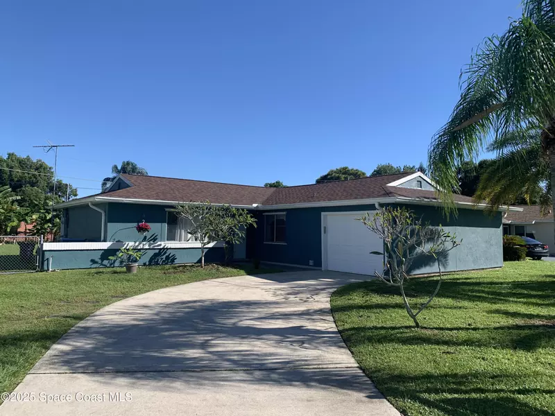 2101 Acacia ST NE, Palm Bay, FL 32905