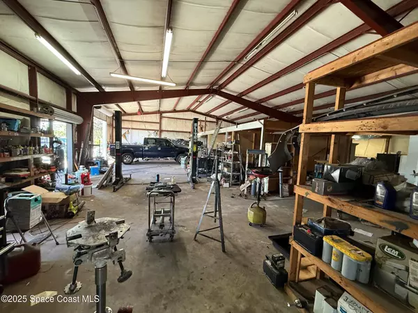 Melbourne, FL 32935,1040 Aurora RD