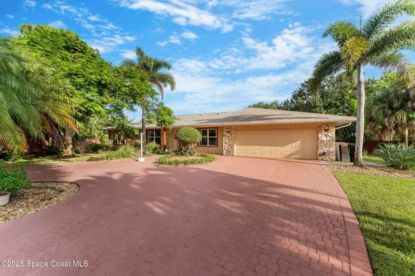 Indian Harbour Beach, FL 32937,4 Colonial WAY