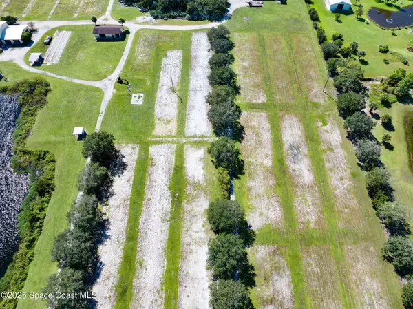 Grant-valkaria, FL 32949,000b Berry RD