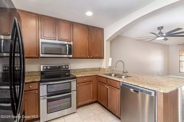 Melbourne, FL 32901,1200 Luminary CIR #105