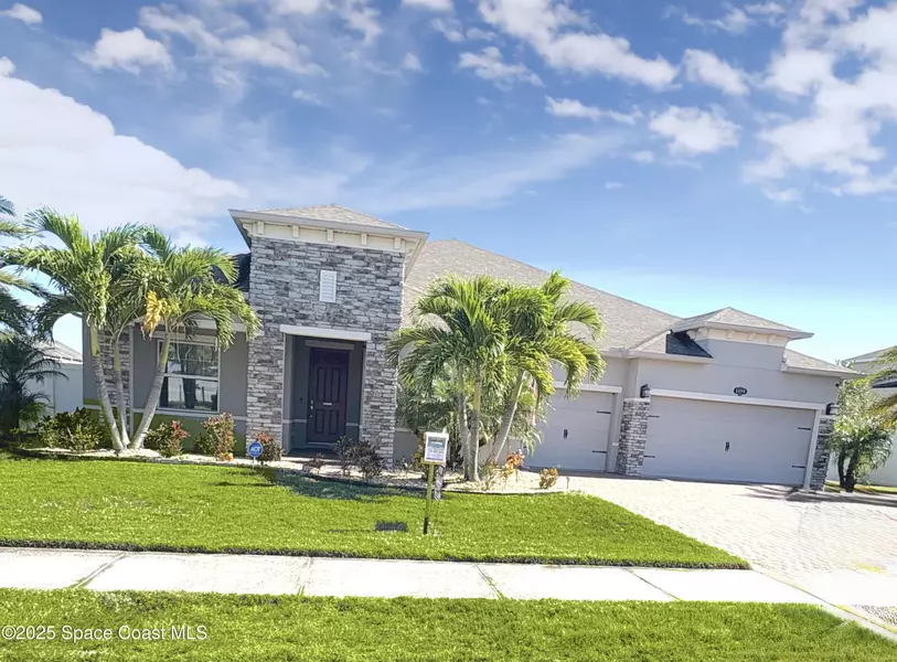 5090 Hebron DR, Merritt Island, FL 32953