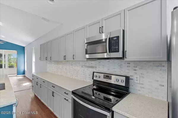 Satellite Beach, FL 32937,612 Mar Brisa CT