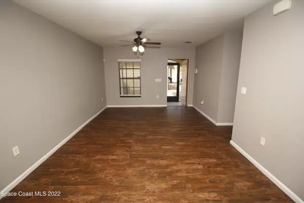 Melbourne, FL 32901,1265 Luminary CIR #102