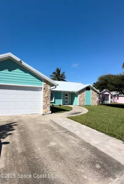 5120 Palm DR, Melbourne Beach, FL 32951