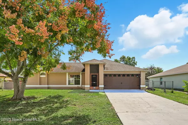 220 Lanack RD SE, Palm Bay, FL 32909