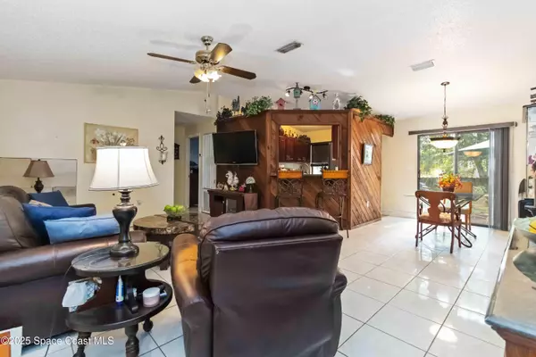 Palm Bay, FL 32907,1582 NW Giles ST NW