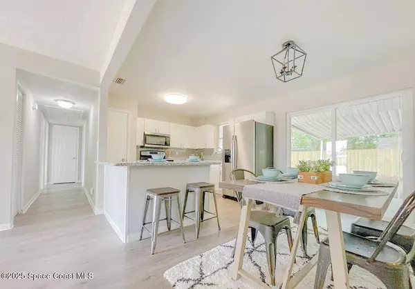 Jacksonville, FL 32244,5725 Hillman DR