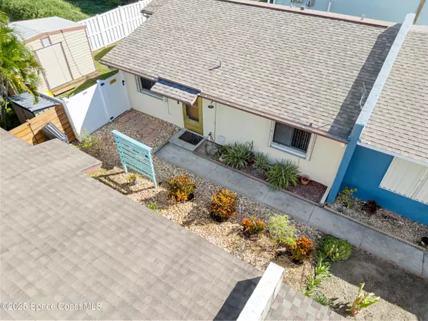 208 Cleveland AVE, Cocoa Beach, FL 32931